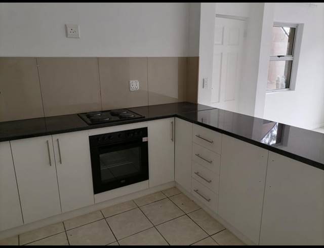 2 BEDROOM PROPERTY TO RENT IN THORNTON